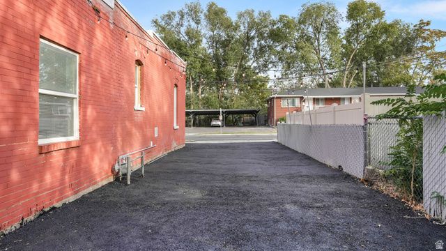 4938 S CENTER ST, Murray, UT 84107