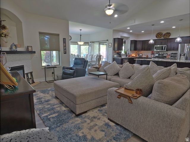 328 N 3600 W, Layton, UT 84041