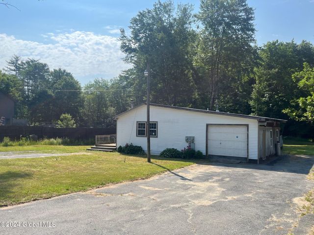 111 Comstock Road, Corinth, NY 12833