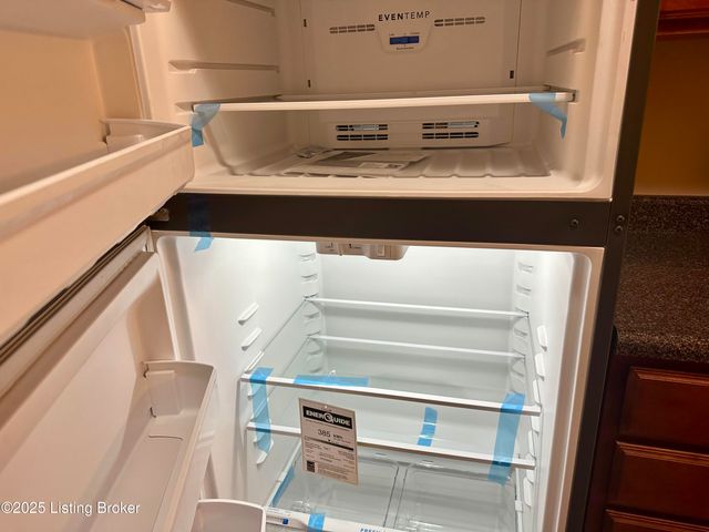 219 Middletown Square, Louisville, KY 40243