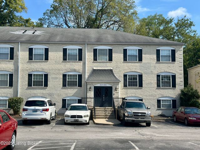219 Middletown Square, Louisville, KY 40243
