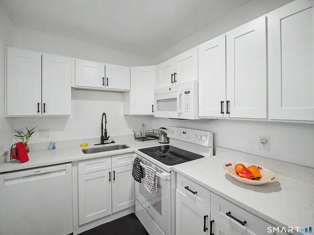 130 Winchester Avenue 400, New Haven, CT 06511