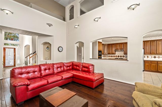 17302 Holsberry Court, Tomball, TX 77377