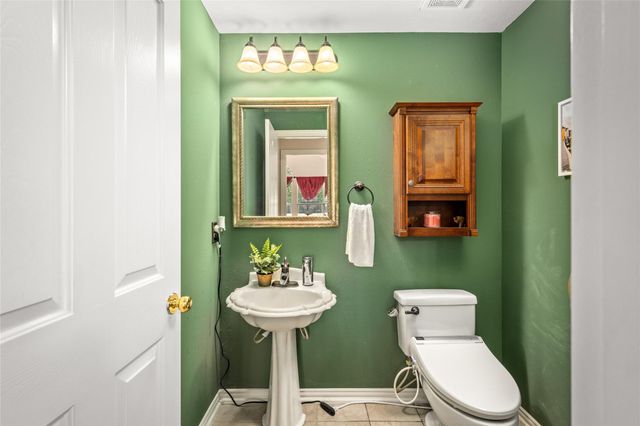 17302 Holsberry Court, Tomball, TX 77377