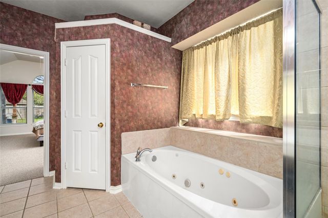 17302 Holsberry Court, Tomball, TX 77377