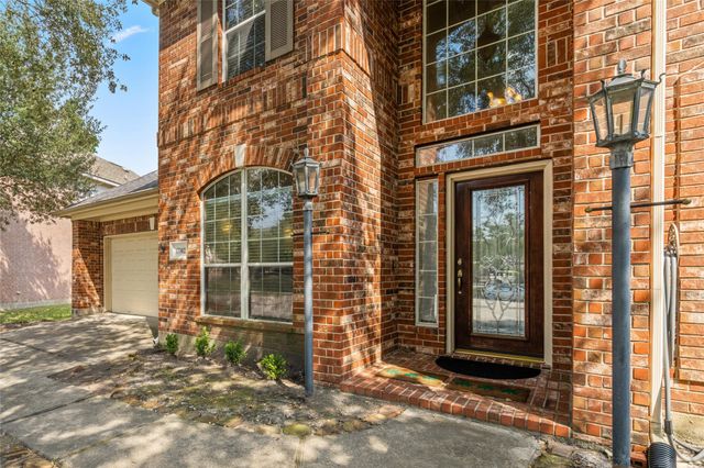 17302 Holsberry Court, Tomball, TX 77377