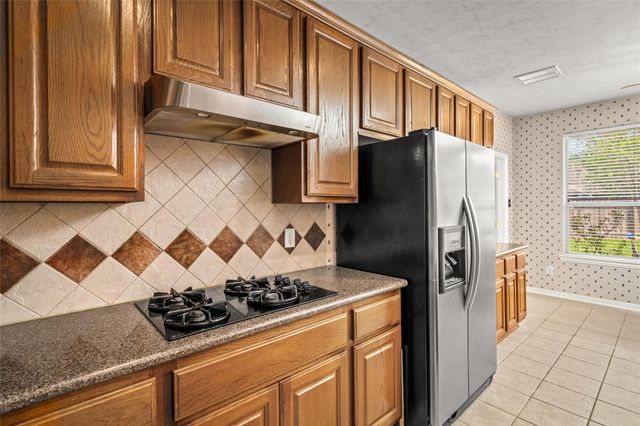 17302 Holsberry Court, Tomball, TX 77377