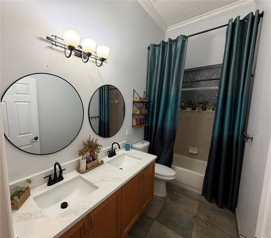 2916 MAJESTIC ISLE DRIVE, Clermont, FL 34711