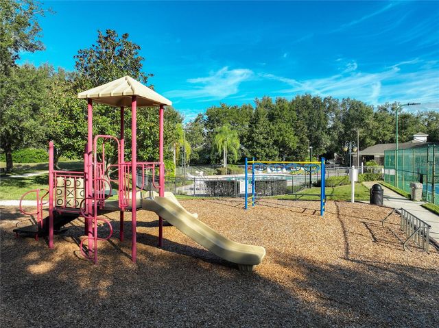 2916 MAJESTIC ISLE DRIVE, Clermont, FL 34711