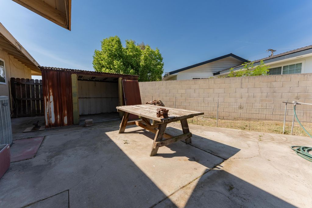 Image 44 of property listing at 1817 8th Avenue, Delano, CA 93215