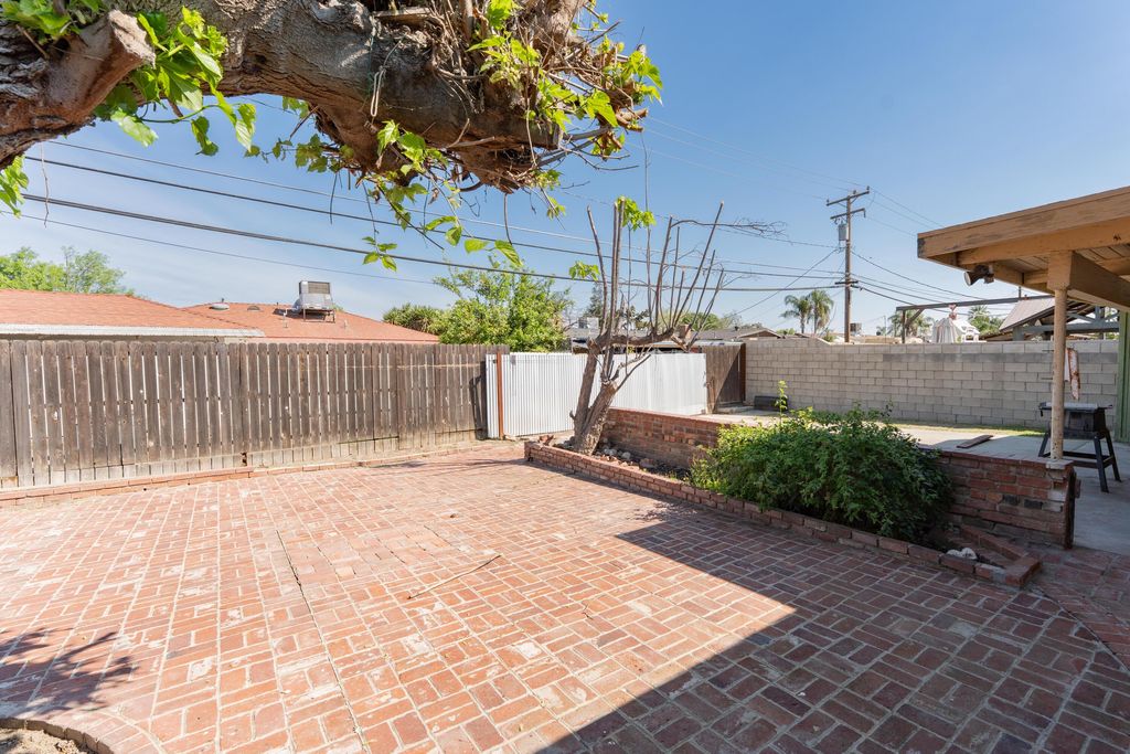 Image 46 of property listing at 1817 8th Avenue, Delano, CA 93215