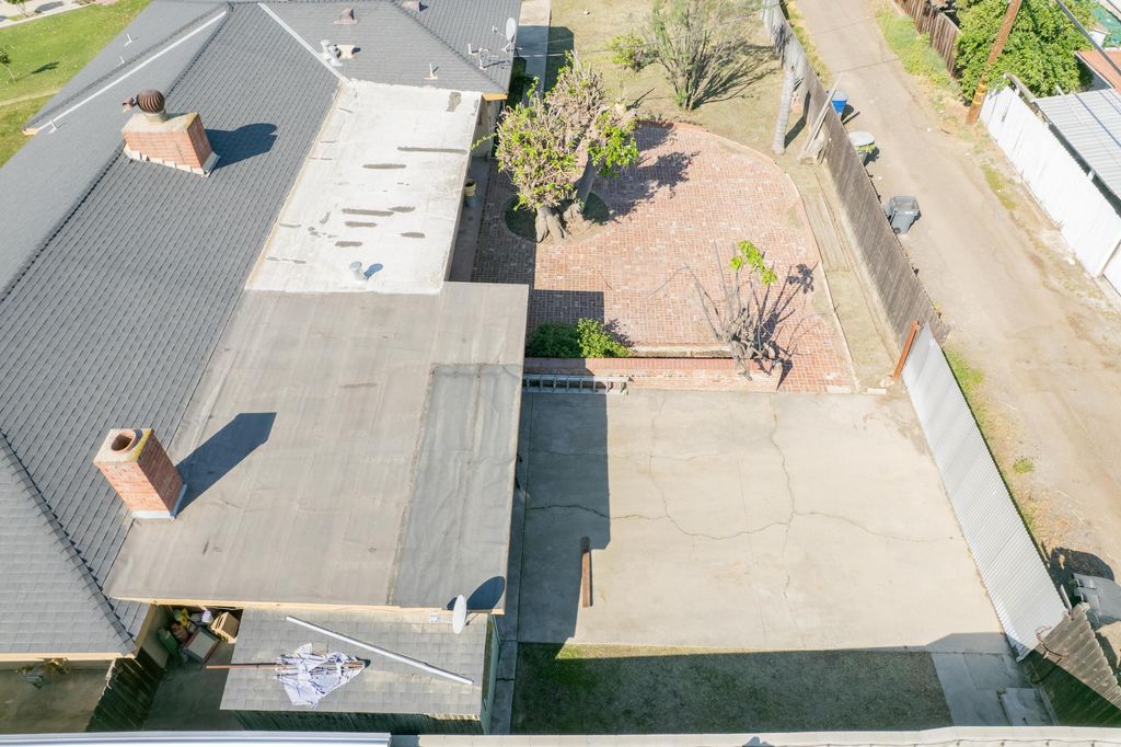 Image 54 of property listing at 1817 8th Avenue, Delano, CA 93215