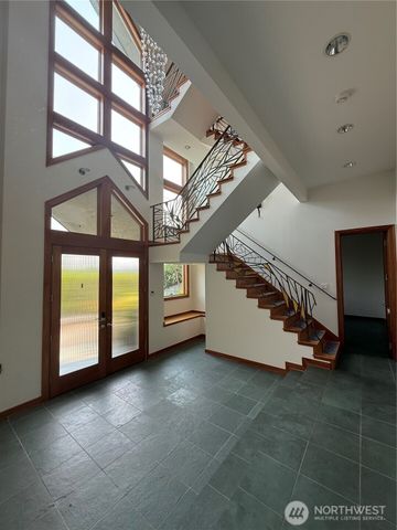7275 N Mercer Way, Mercer Island, WA 98040