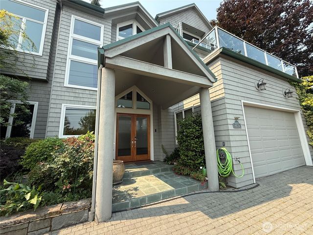 7275 N Mercer Way, Mercer Island, WA 98040