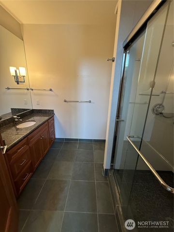 7275 N Mercer Way, Mercer Island, WA 98040