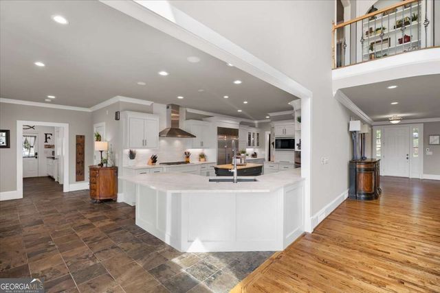 4516 Meadow Club Drive, Suwanee, GA 30024
