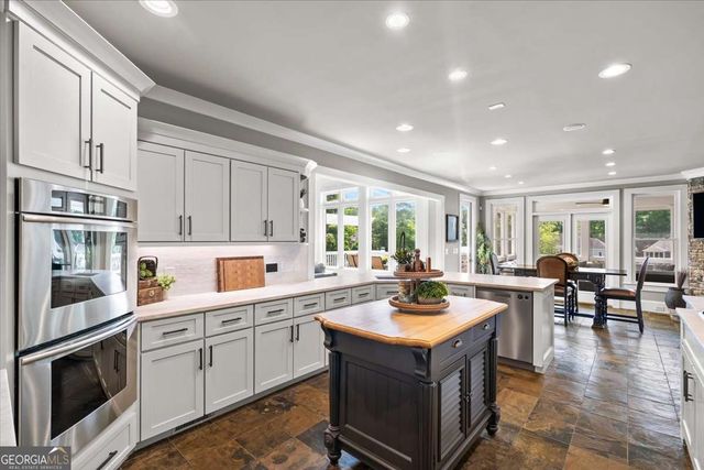 4516 Meadow Club Drive, Suwanee, GA 30024