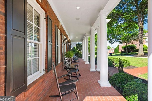 4516 Meadow Club Drive, Suwanee, GA 30024