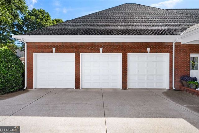 4516 Meadow Club Drive, Suwanee, GA 30024