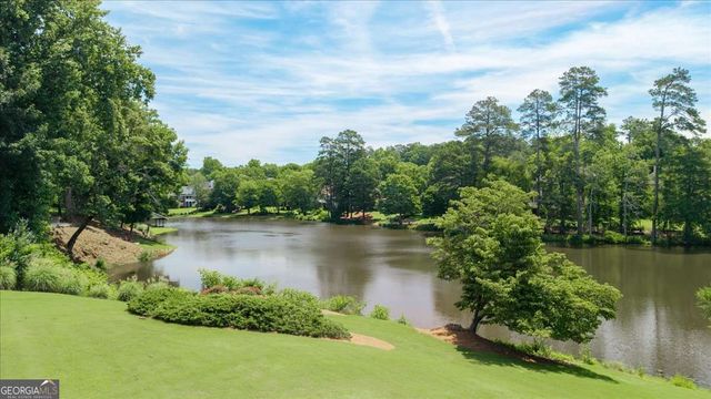 4516 Meadow Club Drive, Suwanee, GA 30024