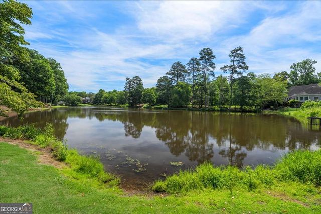4516 Meadow Club Drive, Suwanee, GA 30024