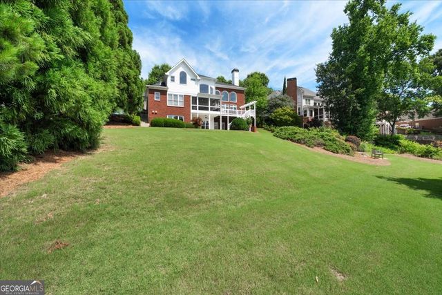 4516 Meadow Club Drive, Suwanee, GA 30024