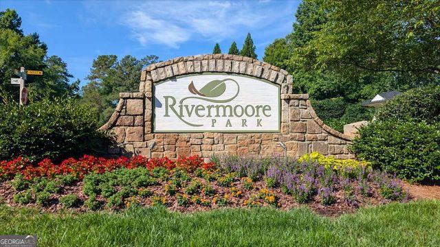 4516 Meadow Club Drive, Suwanee, GA 30024