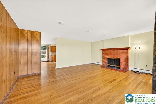 960 Fairview Street, Allentown City, PA 18109