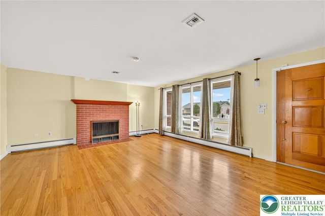 960 Fairview Street, Allentown City, PA 18109