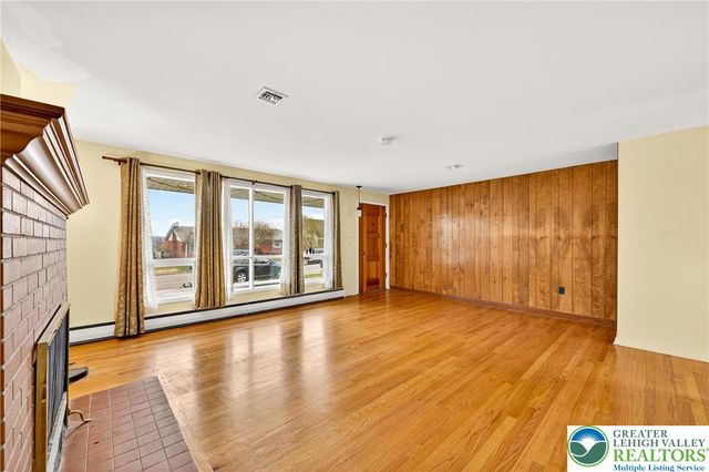 960 Fairview Street, Allentown City, PA 18109