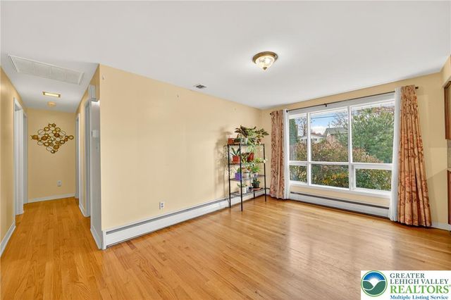 960 Fairview Street, Allentown City, PA 18109