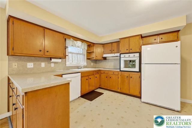 960 Fairview Street, Allentown City, PA 18109