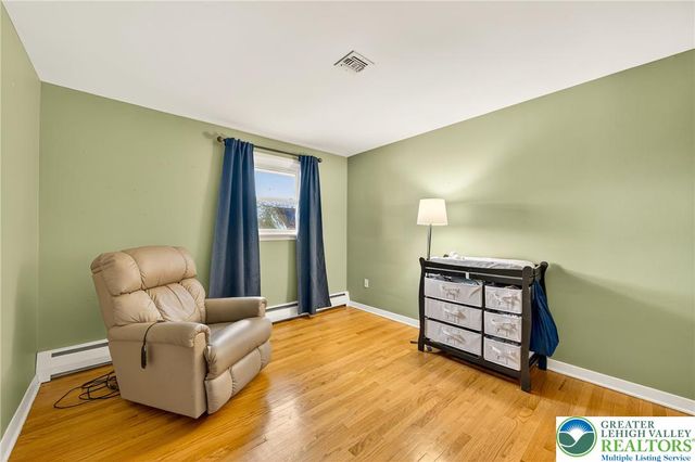 960 Fairview Street, Allentown City, PA 18109