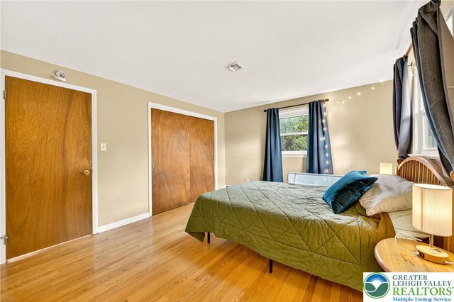 960 Fairview Street, Allentown City, PA 18109