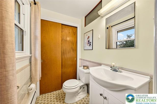 960 Fairview Street, Allentown City, PA 18109