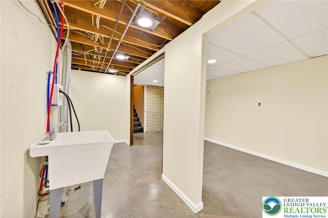 960 Fairview Street, Allentown City, PA 18109