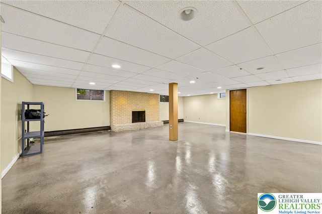 960 Fairview Street, Allentown City, PA 18109