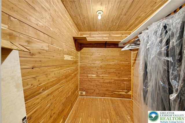 960 Fairview Street, Allentown City, PA 18109