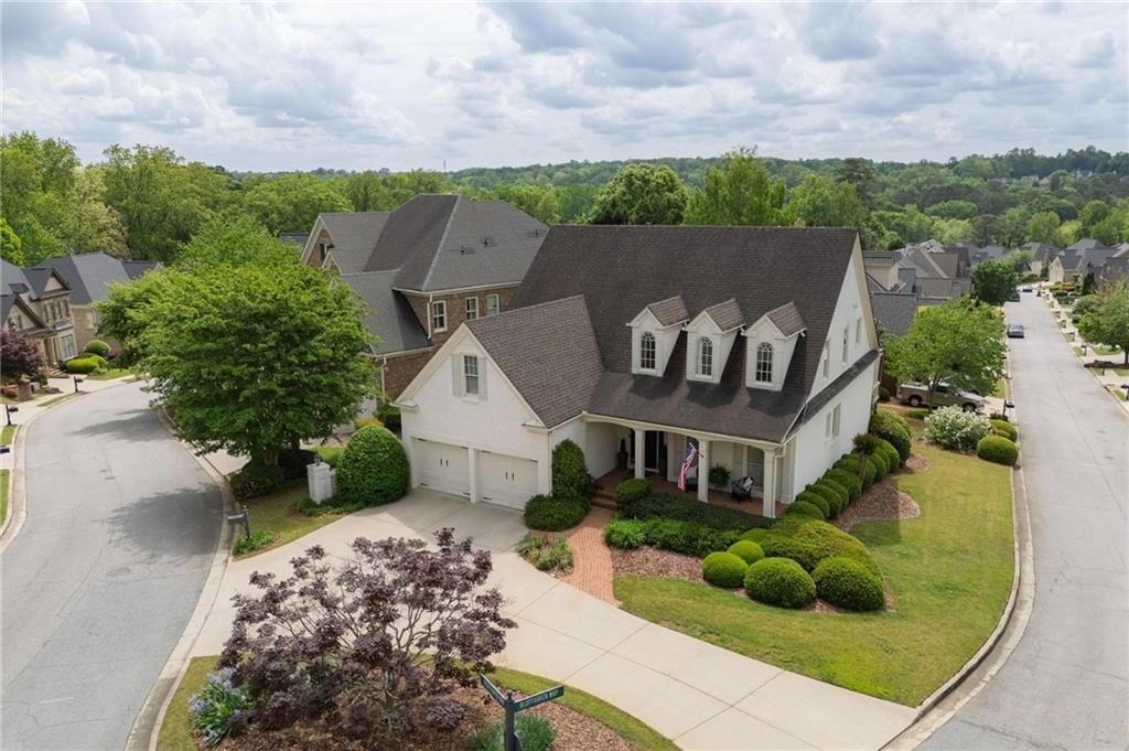 1021 Bluffhaven NE Way, Atlanta, GA 30319