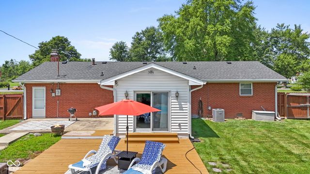 3127 S Fielding Road, New Palestine, IN 46163
