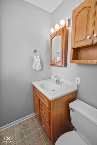 3127 S Fielding Road, New Palestine, IN 46163