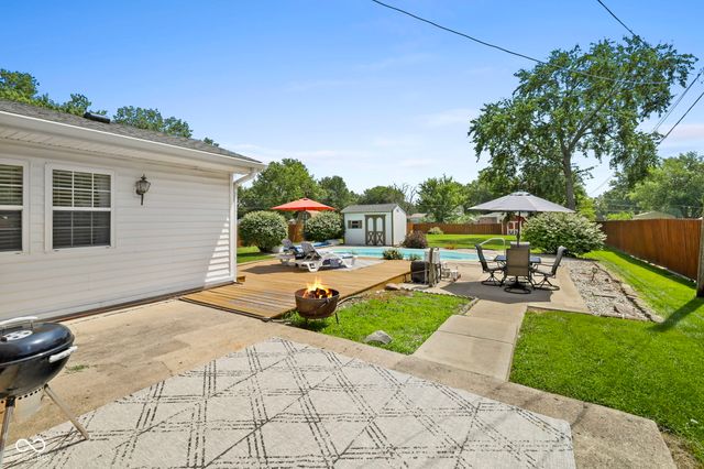 3127 S Fielding Road, New Palestine, IN 46163