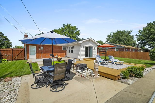 3127 S Fielding Road, New Palestine, IN 46163
