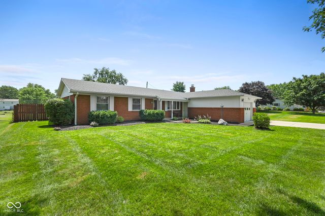 3127 S Fielding Road, New Palestine, IN 46163