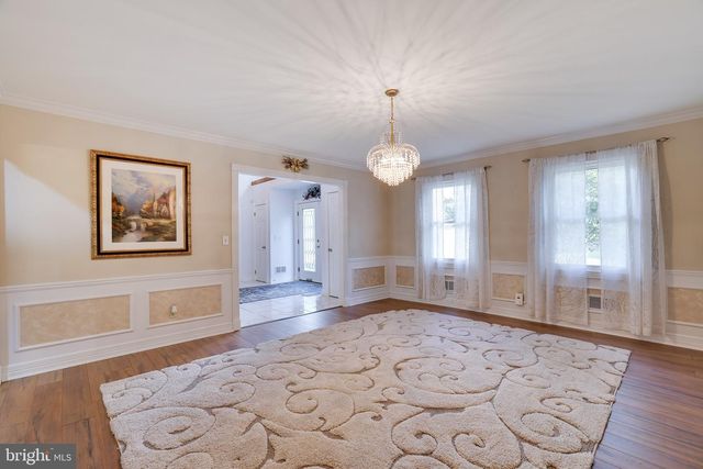 9875 HILLTOP DR, Bangor, PA 18013