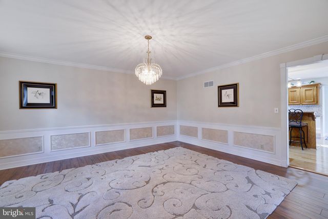 9875 HILLTOP DR, Bangor, PA 18013