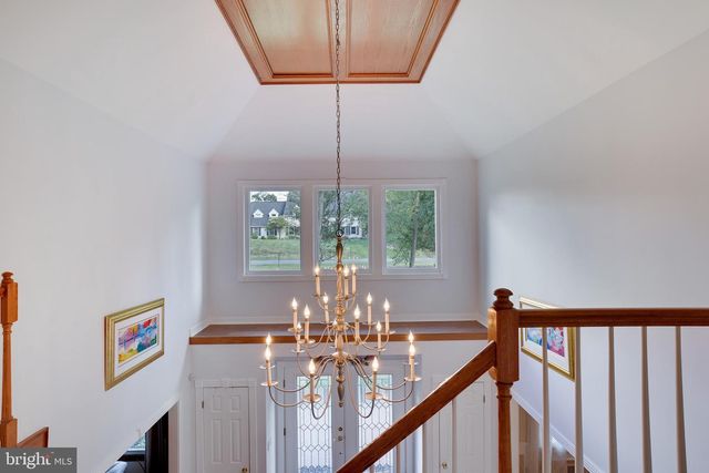 9875 HILLTOP DR, Bangor, PA 18013