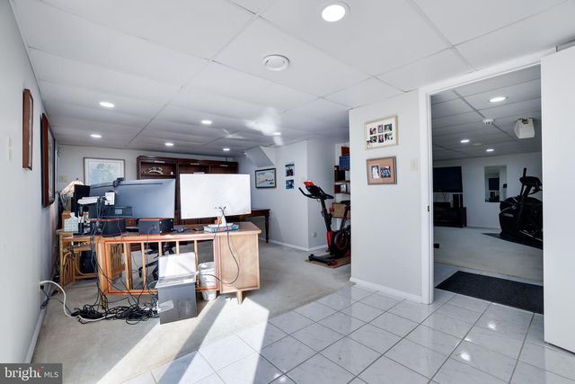 9875 HILLTOP DR, Bangor, PA 18013