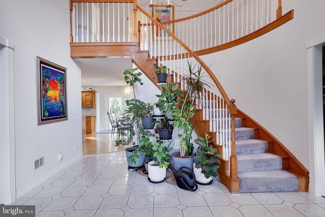 9875 HILLTOP DR, Bangor, PA 18013