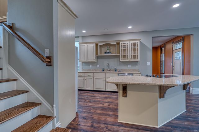 206 W Gibson Street, Haubstadt, IN 47639